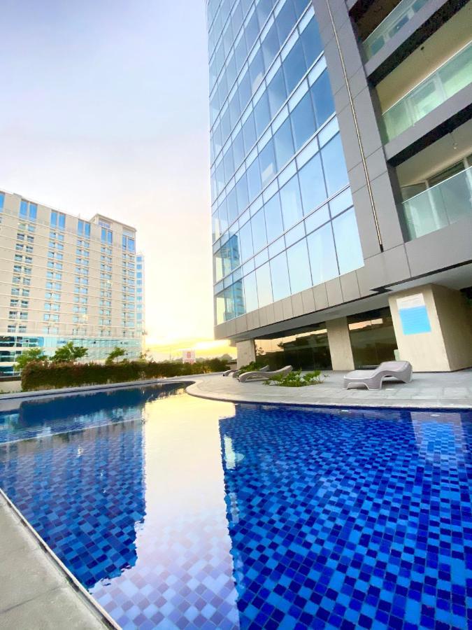 Condotel Aeon Towers Davao 20Mbps Wifi エクステリア 写真