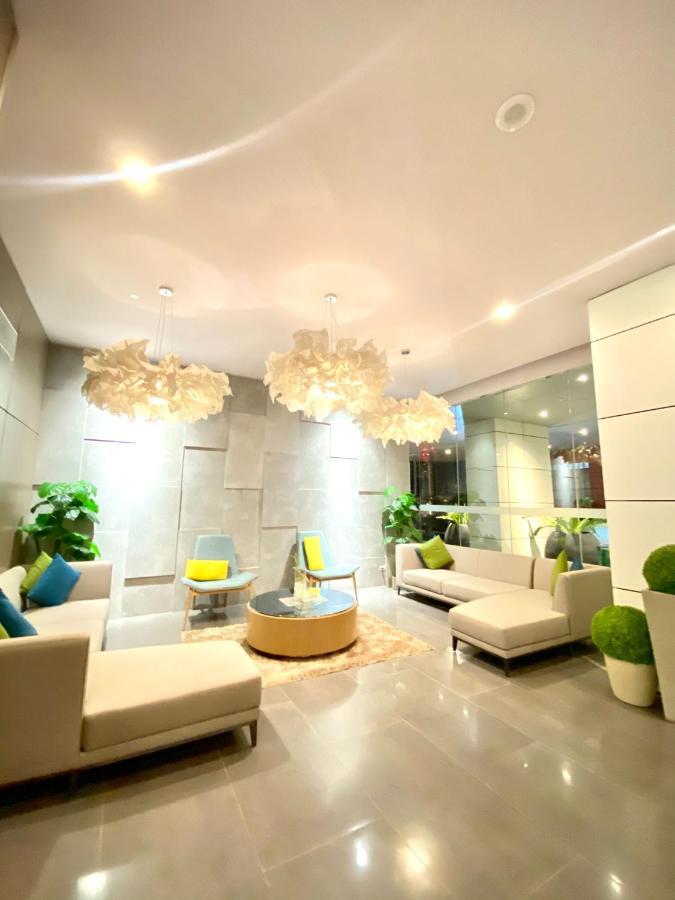 Condotel Aeon Towers Davao 20Mbps Wifi エクステリア 写真