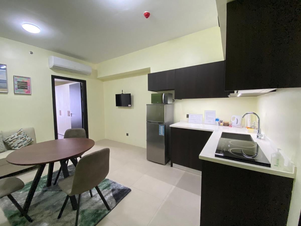 Condotel Aeon Towers Davao 20Mbps Wifi エクステリア 写真